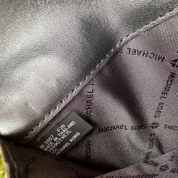 Michael Kors Jet Set Travel Multifunction Large Phone Case Wallet Wristlet Black - Picture 9 of 9